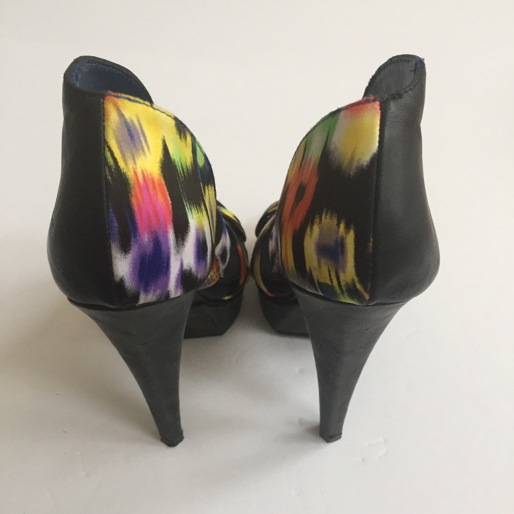 Michael Antonio Studio Two Look Heels Size 7 - Picture 5 of 5